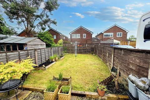 2 bedroom terraced house for sale, Ainsworth Road, Radcliffe, M26