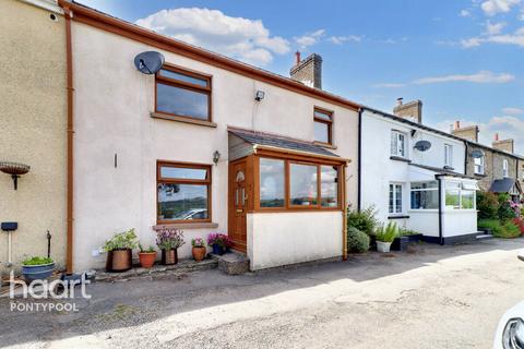 2 bedroom cottage for sale, Elizabeth Row, Pontypool