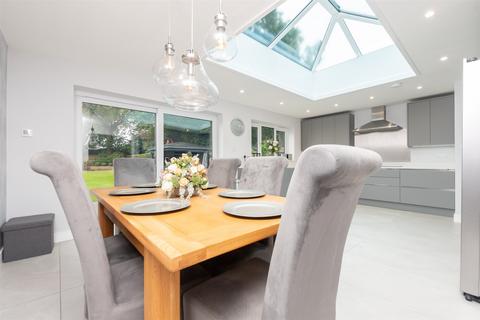 6 bedroom chalet for sale, Wilson Avenue, Rochester, Kent