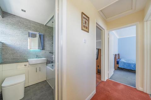 2 Trevor Close, Harrow, HA3 6AE