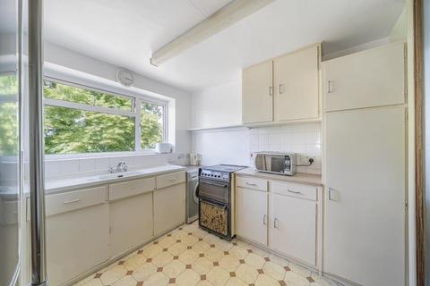 2 Trevor Close, Harrow, HA3 6AE