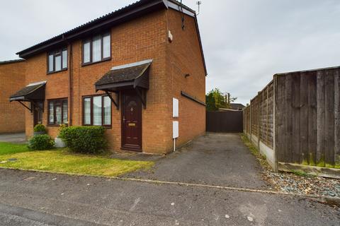 2 bedroom semi-detached house to rent, Calcot, Reading, RG31