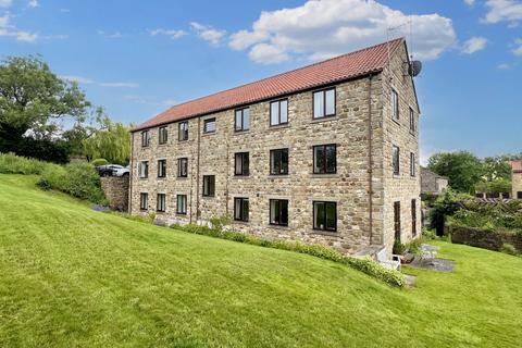 2 bedroom flat for sale, Low Mill Court, Harrogate