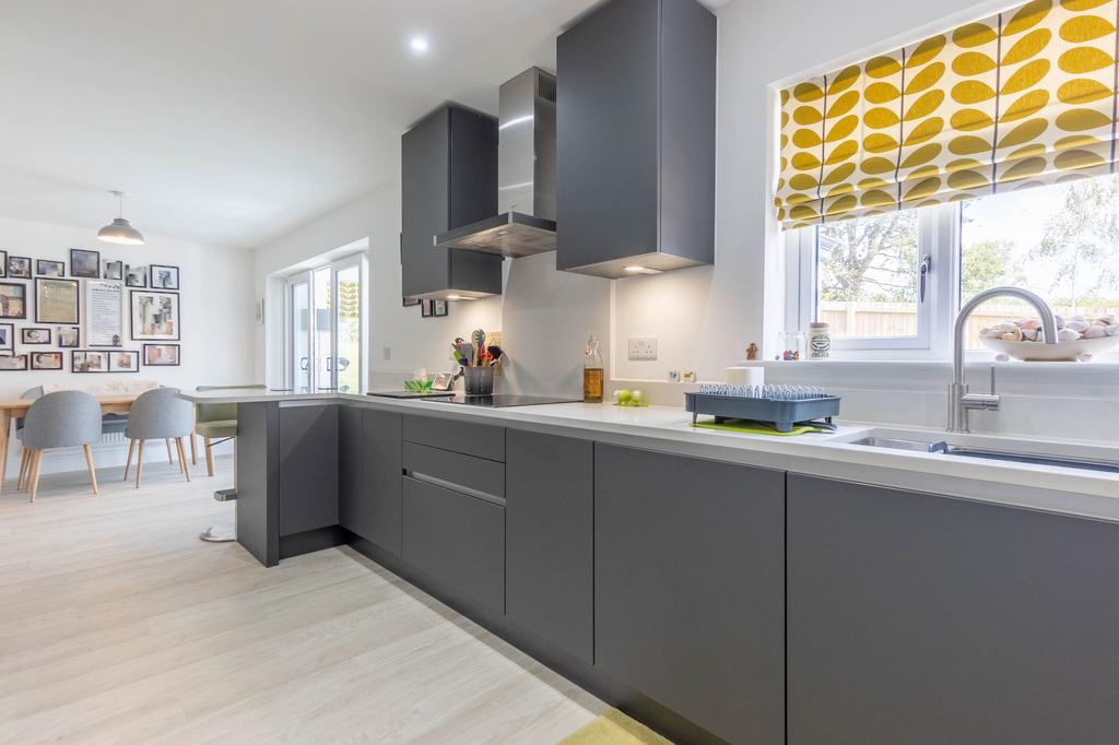 Kitchen diner