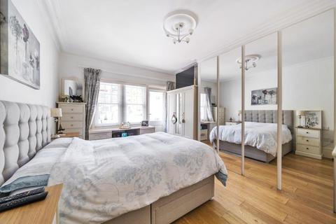 2 bedroom flat for sale, Glenloch Road,  Belsize Park,  NW3