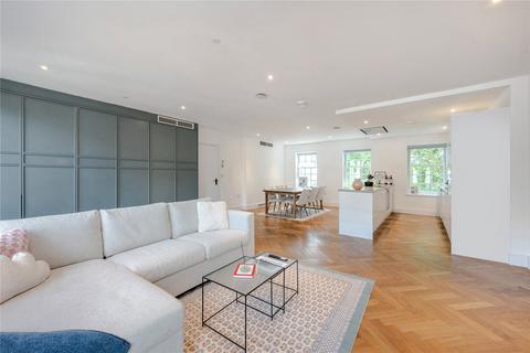 2 bedroom apartment for sale, Charlotte Street, Fitzrovia, London, W1T