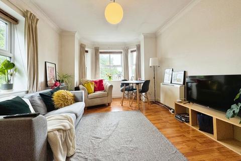 2 bedroom flat to rent, Mersey Road, Didsbury, Manchester, M20