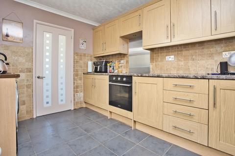 3 bedroom terraced house for sale, Monins Road, Dover, CT17