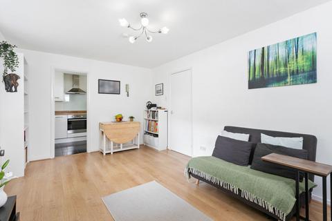 1 bedroom flat for sale, Fillebrook Road, London E11
