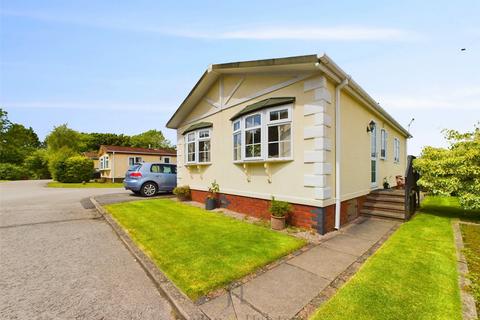 2 bedroom detached house for sale, Delamere Road, Frodsham WA6