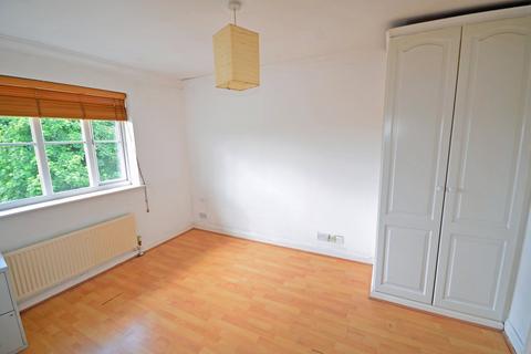 2 bedroom apartment for sale, St Michaels Road, Camberley, GU15