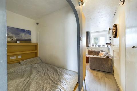 1 bedroom apartment for sale, Beech Close, Hardwicke, Gloucester, Gloucestershire, GL2