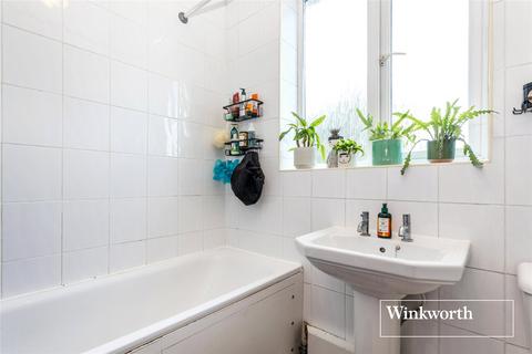 Flat 1, 24 King Edward Road, Barnet, EN5 5AP