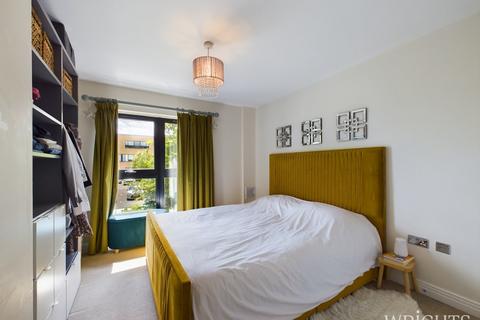 2 bedroom flat for sale, Bessemer Road, Welwyn Garden City AL7