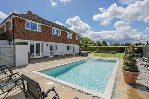 6 bedroom detached house for sale, Ratling Road, Ratling, CT3