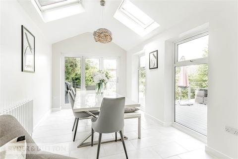 4 Noon Sun Close, Greenfield, Oldham, OL3 7JA