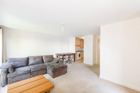 Cline Road, Bounds Green, London, N11