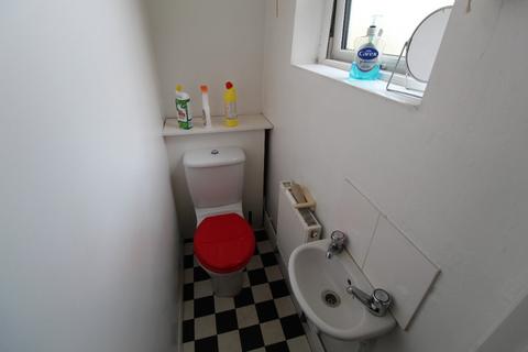 2 bedroom flat to rent, Montpelier Road (2 Bed) , Nottingham NG7