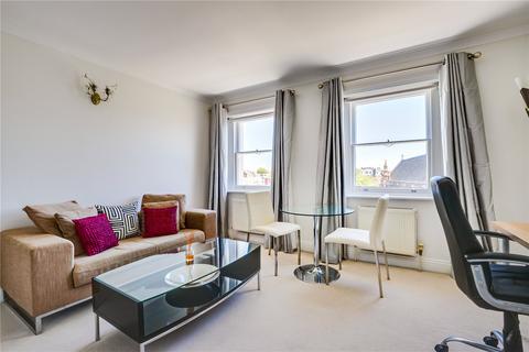 1 bedroom flat to rent, Queens Gate, South Kensington, London
