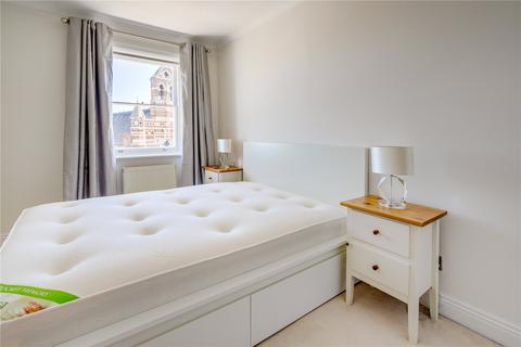1 bedroom flat to rent, Queens Gate, South Kensington, London