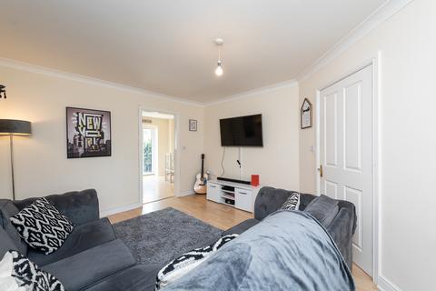 3 bedroom end of terrace house for sale, High Street, Wrexham LL14