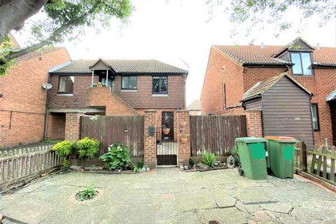 1 bedroom semi-detached house for sale, Kirkham Road, London, E6