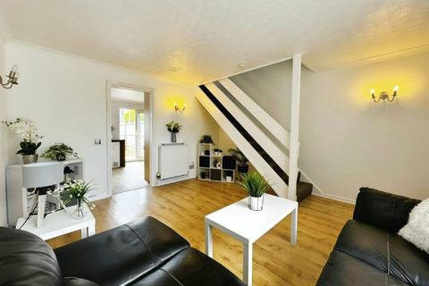 2 bedroom end of terrace house for sale, Larksfield, Swindon, SN3 5AD