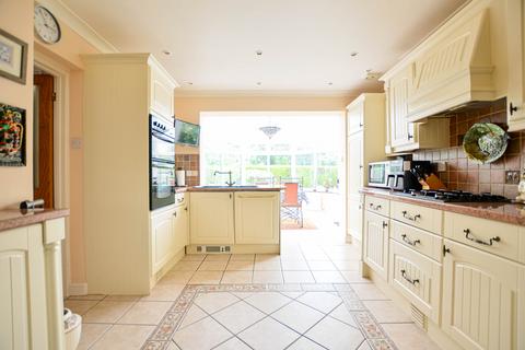 4 bedroom detached house for sale, Worcester WR3