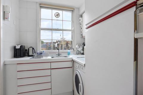 2 bedroom flat for sale, Harrowby Street, London W1H