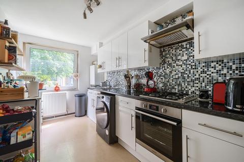 80 Priory Crescent, London, SE19 3EF