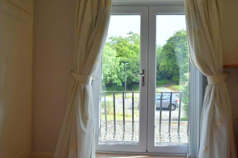3 Benning Close, Windsor, SL4 4YS