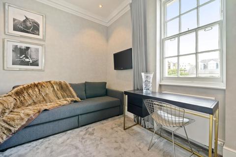 2 bedroom flat to rent, Eaton Place, Belgravia, London, SW1W, SW1X