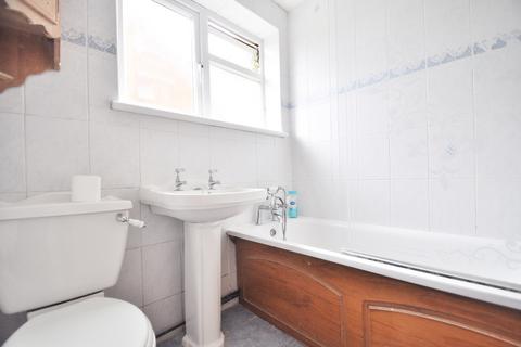 65 Holland Close, Bromley, BR2 7DS