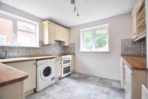 65 Holland Close, Bromley, BR2 7DS