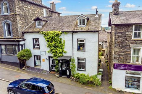 4 bedroom end of terrace house for sale, 19 Church Street, Windermere