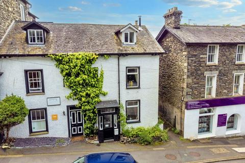 4 bedroom end of terrace house for sale, 19 Church Street, Windermere