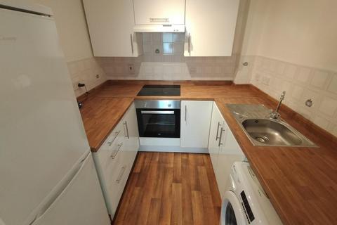 undefined, Tennyson Close, Enfield, EN3