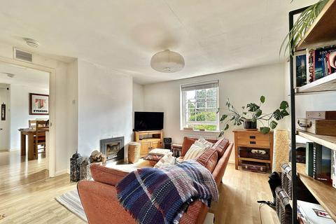 1b Chapel Row, Bathampton, Bath, BA2 6TB