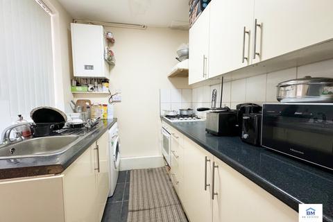undefined, Mount Avenue, Leicester LE5