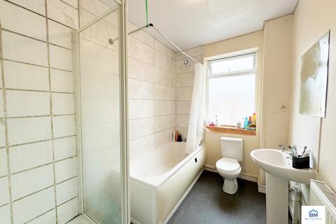undefined, Mount Avenue, Leicester LE5
