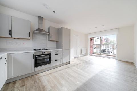 2 bedroom apartment to rent, Consort Avenue, Trumpington, Cambridge, Cambridgeshire