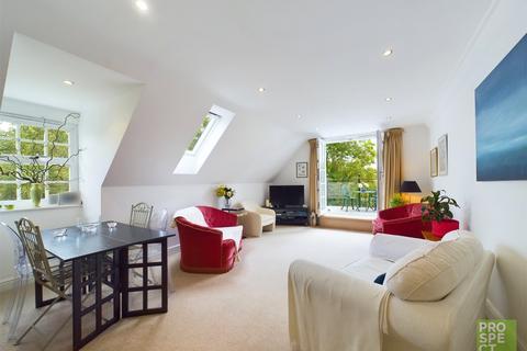2 bedroom apartment for sale, Robin Hill, Maidenhead, Berkshire, SL6