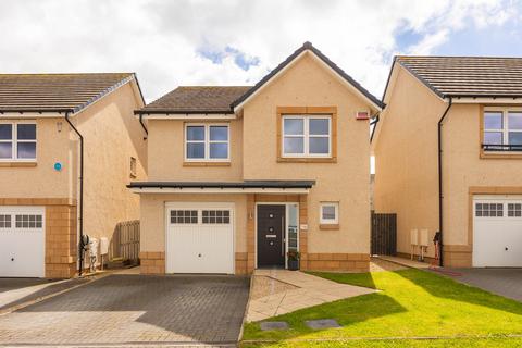 4 bedroom detached villa for sale, Shiel Hall Crescent, Rosewell EH24