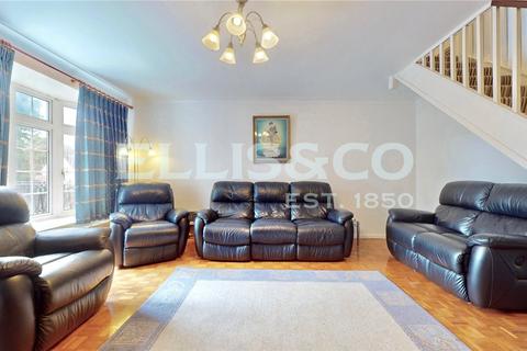 3 bedroom end of terrace house for sale, Lantern Close, Wembley, HA0