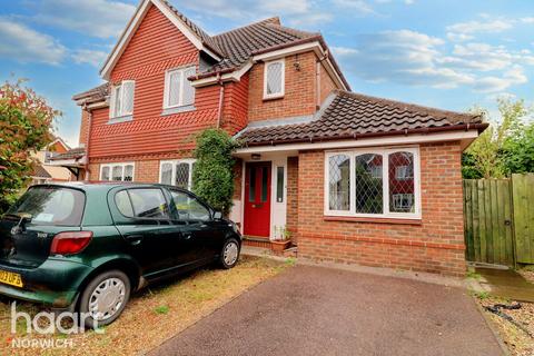 4 bedroom semi-detached house for sale, Coleman Close, Norwich