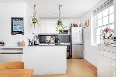 2 bedroom apartment for sale, Lower Clapton Road, London, E5
