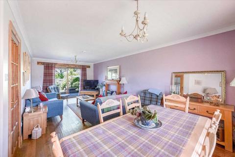 4 bedroom detached villa for sale, Cairneyhill KY12