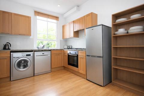 4 bedroom flat to rent, Roden Street, Islington, N7