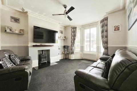 6 Cavendish Grove, Eccles, Manchester, M30 9HR