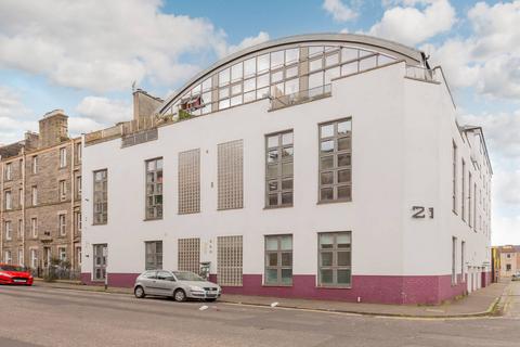 3 bedroom duplex for sale, Dunedin Street, Edinburgh EH7